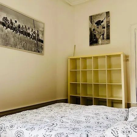 Spacieux En Centre *